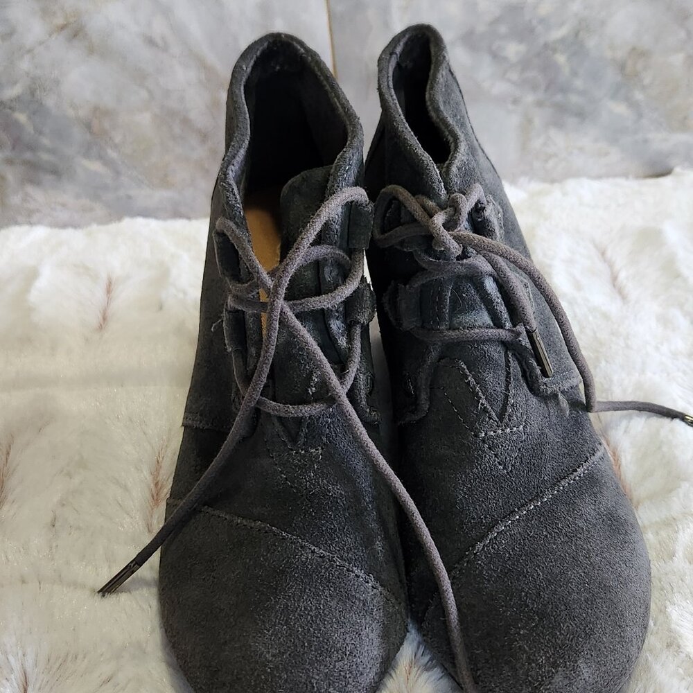 Toms' dark grey ankle boots